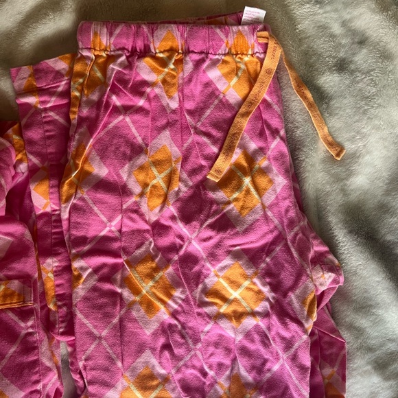 VICTORIAS SECRET pj set - Picture 2 of 4